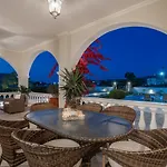 La Casa Di Nina - With Private Pool, By Zantewize *