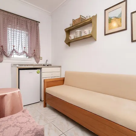 Σπίτι διακοπών La Casa Di Nina - With Private Pool, By Zantewize Λαγανάς