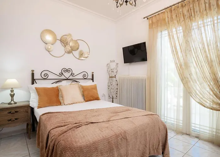 La Casa Di Nina - With Private Pool, By Zantewize *